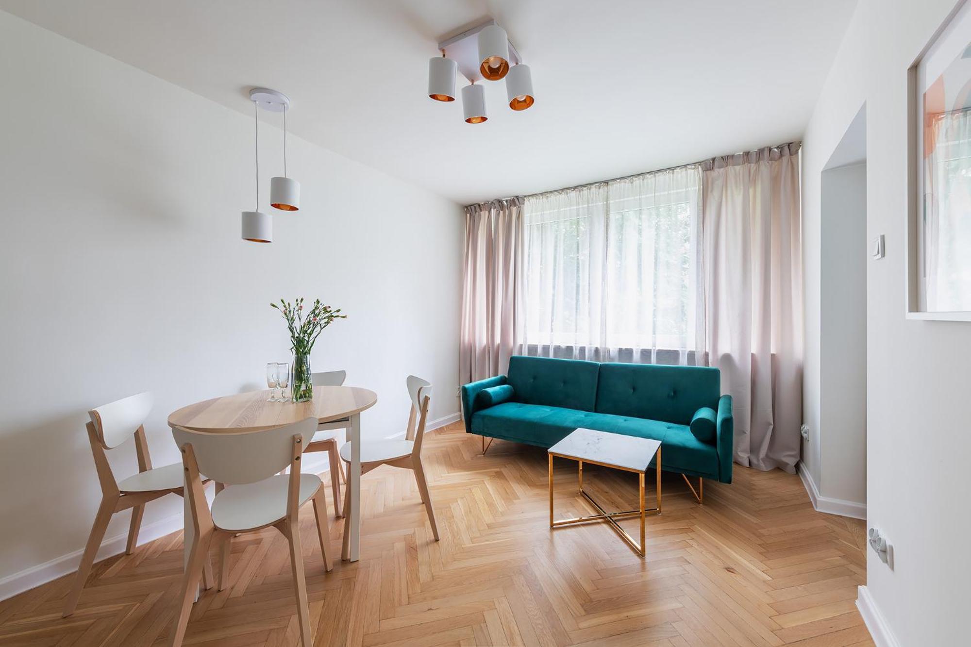 Apartament Solec 79a Prywatne Mieszkanie Z Oddzielna Sypialnia I Prywatnym Miejscem Parkingowym Samodzielne Zameldowanie! Self Check-in System! Warszawa